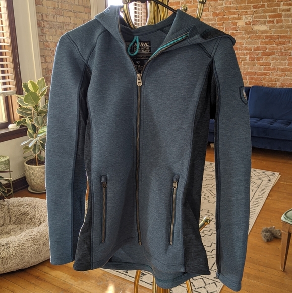 a hooded pullover jacket
